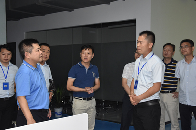 市發(fā)改委調(diào)研湘潭·長塘創(chuàng)新創(chuàng)業(yè)街，關(guān)注創(chuàng)業(yè)孵化器管理服務(wù)優(yōu)化