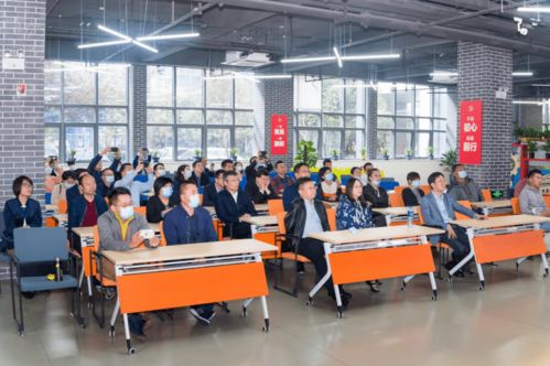 國家級孵化器主任齊聚高新創(chuàng)業(yè)園 共商創(chuàng)業(yè)孵化服務新篇章